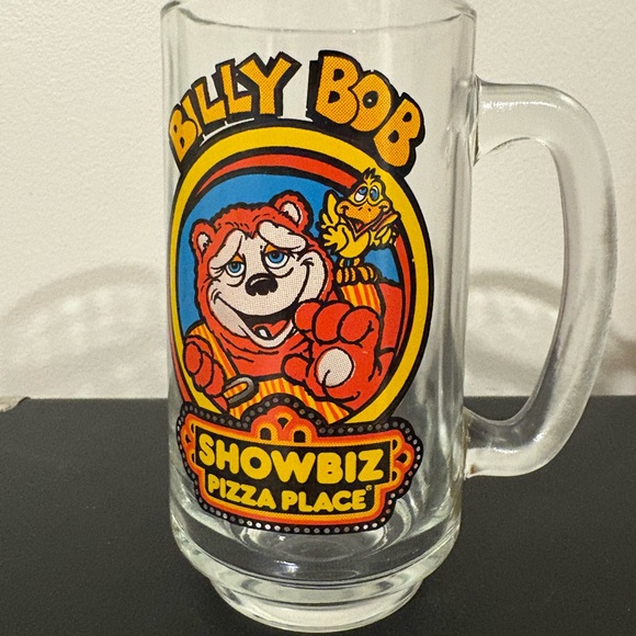 Vintage ShowBiz Pizza Place Billy Bob Glass Mug Cup Arcade CEC Chuck E. Cheese - Picture 1 of 4
